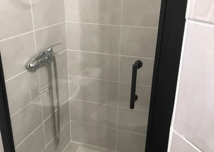 Cannoise En Bord De Cannes