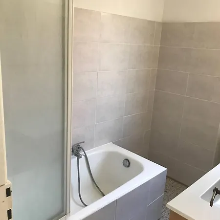 Cannoise En Bord De וילה *