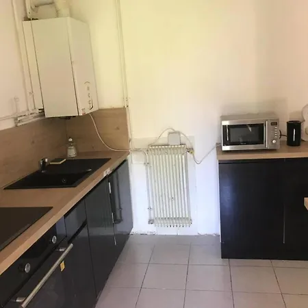 Cannoise En Bord De * كان